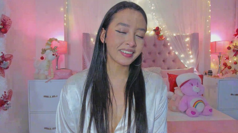 AlexandraWinterr's Streamate show and profile